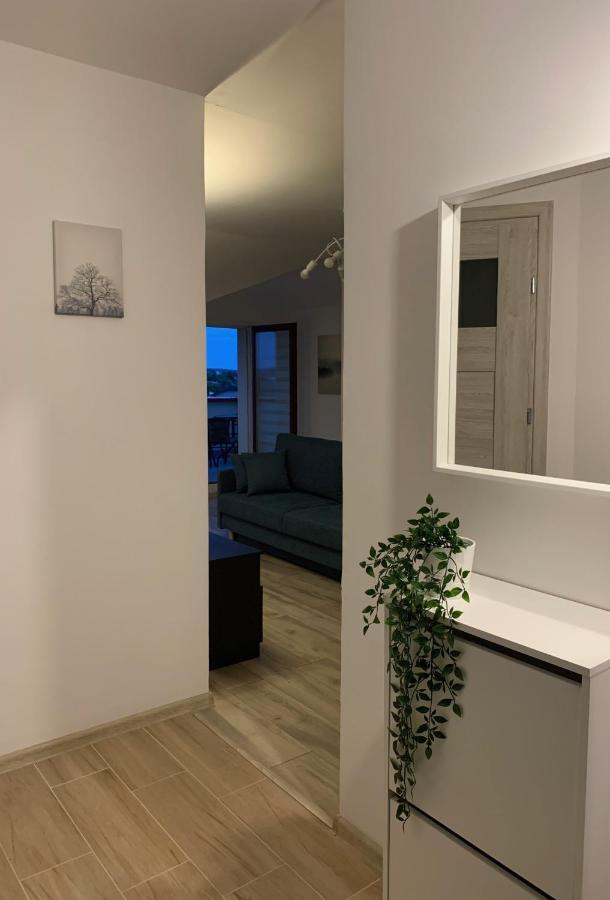 Appartamento Apartament Pod Gwiazdami Ostrów Wielkopolski Esterno foto